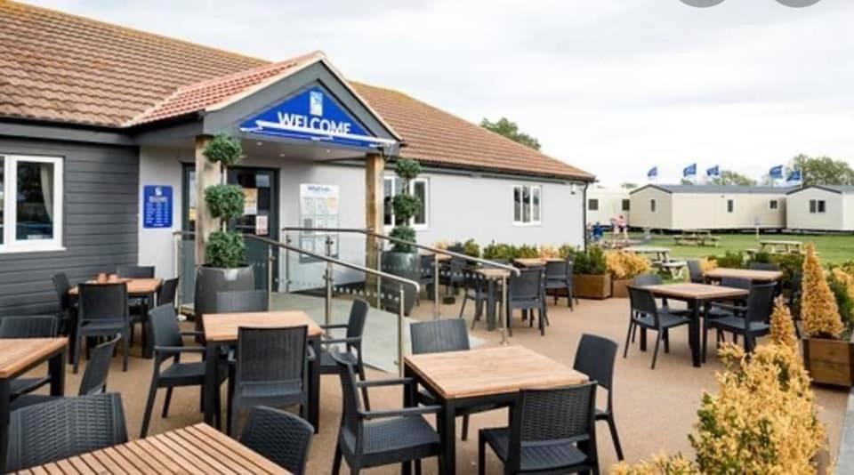 Seaview Holiday Rentals - Seawall Whitstable Exterior photo